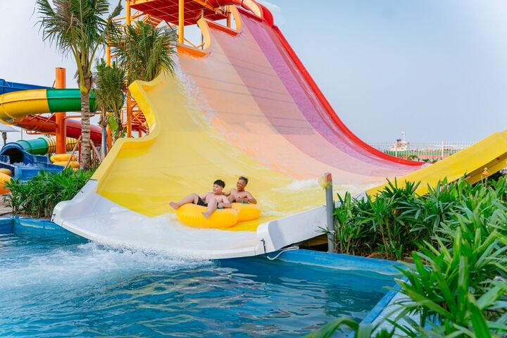 Vinhomes Sài Gòn Park “chơi lớn” tích hợp một công viên nước tới 23ha để phục vụ cư dân. (Ảnh minh họa)