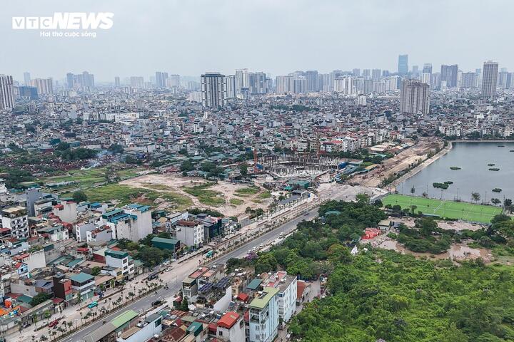 Dự án Nhà tang lễ quận Thanh Xuân (cũ) được UBND TP Hà Nội phê duyệt chủ trương đầu tư từ năm 2017 và trải qua nhiều lần điều chỉnh vào các năm 2021, 2024 nhằm đáp ứng yêu cầu phát triển thực tế.