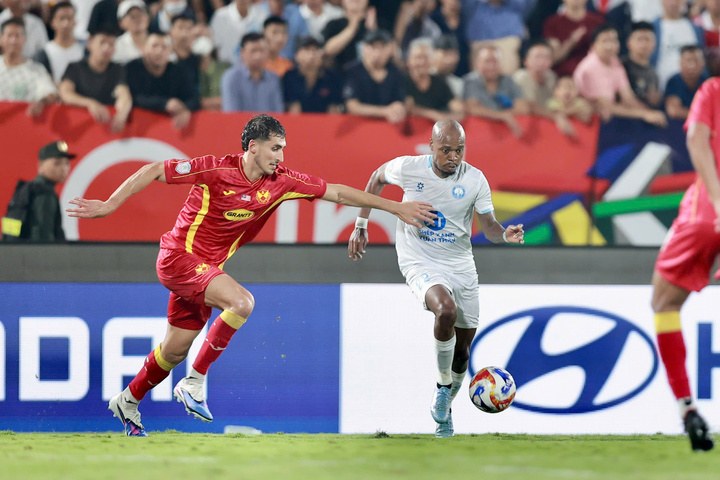 CLB Thép Xanh Nam Định nhận thất bại 1-4 chung cuộc trước Selangor.