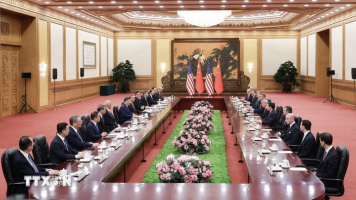 Chủ tịch Trung Quốc Tập Cận Bình và Tổng thống Mỹ Donald Trump tại cuộc hội đàm ở Bắc Kinh. (Ảnh: THX/TTXVN)