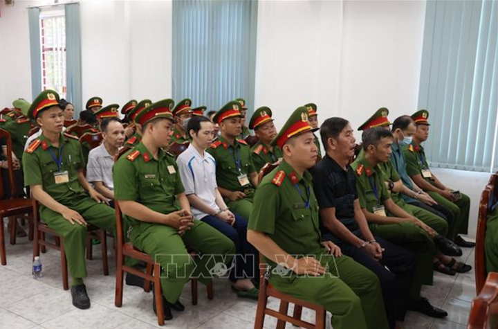 Các bị có mặt cáo tại phiên tòa. (Ảnh: TTXVN)