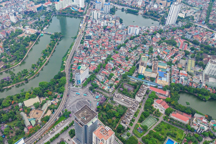 Chuyên gia dự báo việc sửa Luật Đất đai sẽ hạn chế được nạn đầu cơ, gom đất để đón đền bù.
