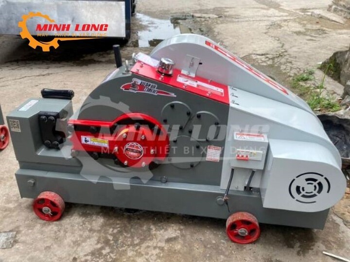 Máy cắt sắt công nghiệp.