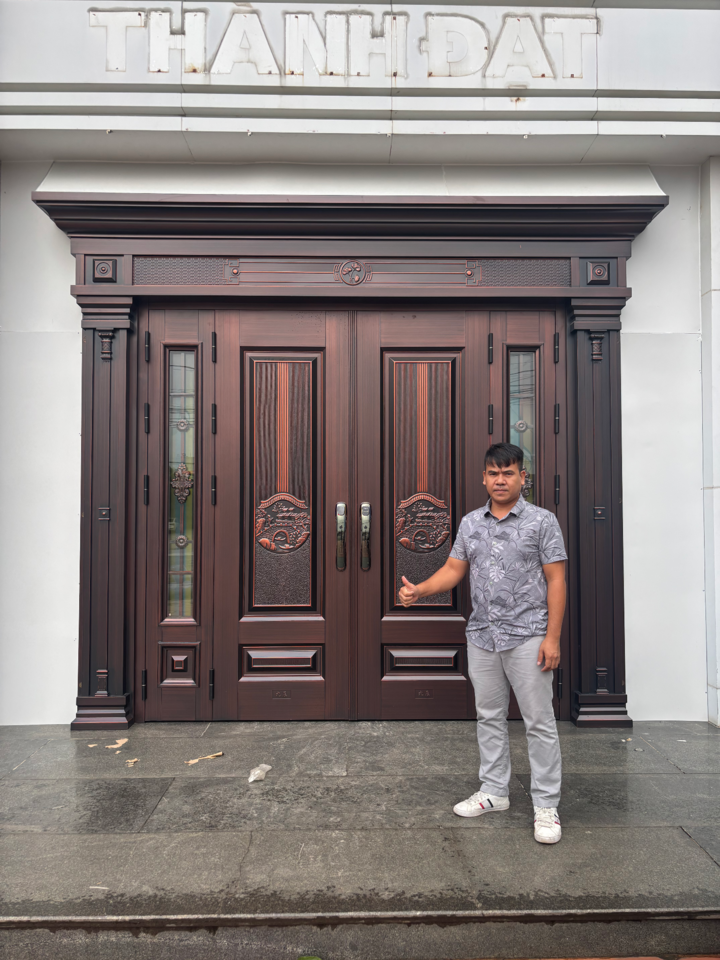 Sản phẩm Cửa thép Dragon tại công trình thực tế.