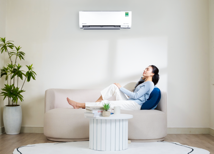 Điều hòa Daikin FTKM cho phép điều chỉnh độ ẩm linh hoạt, góp phần nâng cao sự thoải mái trong sinh hoạt hằng ngày.