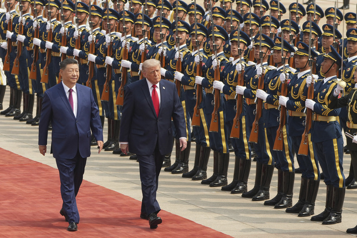 Chủ tịch Tập Cận Bình chủ trì lễ đón Tổng thống Donald Trump tại Bắc Kinh. (Ảnh: AP)