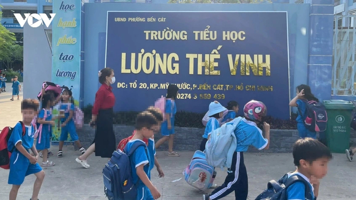 Trường Tiểu học Lương Thế Vinh nơi xảy ra vụ việc.