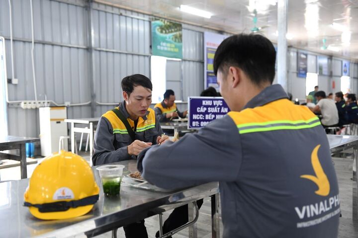 Người dân chen chân đăng ký việc làm tại siêu dự án KĐT Thể thao Quốc tế Hà Nội - 10
