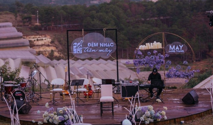 Mây Lang Thang là một trong những cái tên tổ chức show thành công nhiều năm qua.