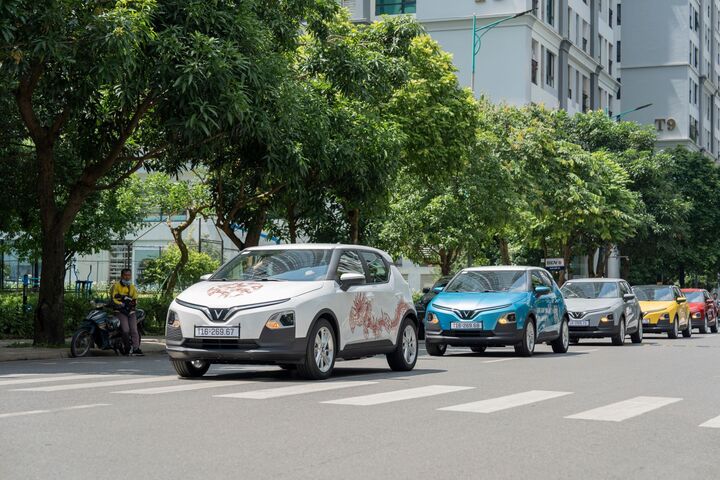 Lăn bánh chỉ từ 480 triệu đồng, VinFast VF 5 giữ ngôi vương A-SUV - 2