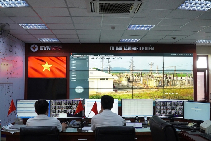 EVNNPC chủ động theo dõi sát diễn biến phụ tải.