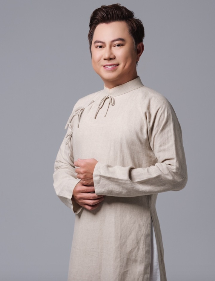 Ca sĩ Quốc Đại.