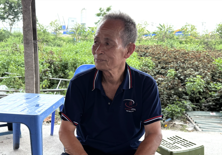 Ông Phạm Văn Thịnh an tâm khi con, cháu đều có việc làm ổn định.