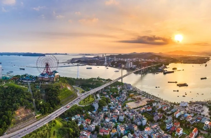 Nhân dân đồng thuận cao với Đề án thành lập thành phố Quảng Ninh.