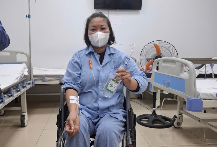 Người phụ nữ đang phải chiến đấu từng giờ với ung thư di căn.