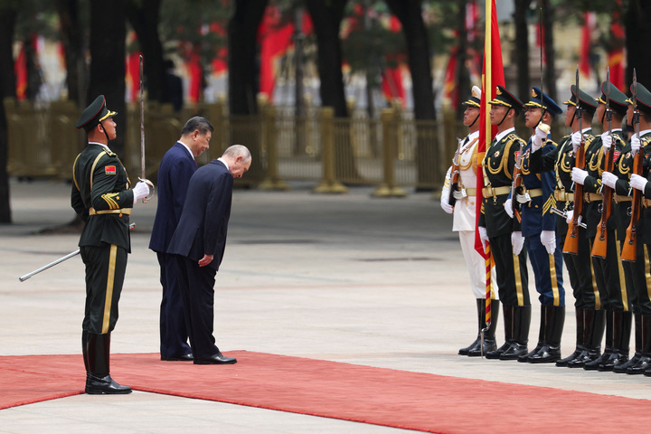 Chủ tịch Trung Quốc Tập Cận Bình chủ trì lễ đón Tổng thống Nga Putin