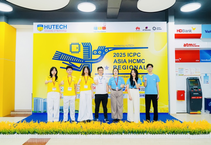 Nói về phương pháp học tập, Huyền cho biết không có “bí quyết đặc biệt”, mà duy trì sự đều đặn mỗi ngày, chia nhỏ mục tiêu và tập trung xây nền tảng Toán học trước khi đi sâu chuyên ngành. Ngoài học tập, cô cố gắng cân bằng cuộc sống bằng các sở thích như thể thao, du lịch và trải nghiệm điều mới. Theo Huyền, việc rời khỏi guồng học tập giúp tái tạo năng lượng và giữ sự bền bỉ trong hành trình dài.