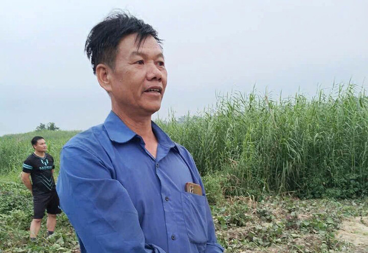 Ông Trương Hữu Khoa, người đã trục vớt đưa 3 thi thể nam sinh lên bờ vào chiều 18/5. (Ảnh: NVCC)