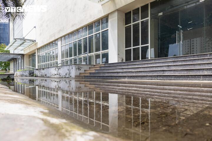 Cận cảnh nơi ở mới của các hộ dân rời ven sông Hồng để xây cầu - 9