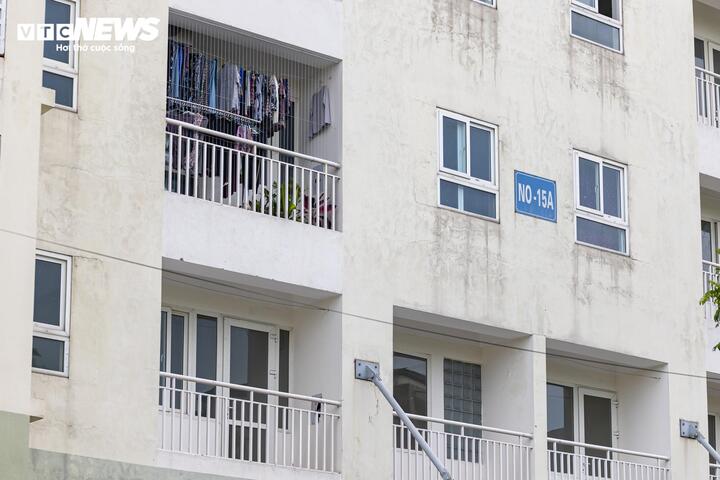 Cận cảnh nơi ở mới của các hộ dân rời ven sông Hồng để xây cầu - 7