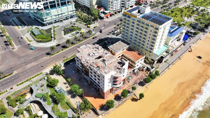 "Sau khi bàn giao, phường sẽ xây dựng phương án khai thác phù hợp, ưu tiên phục vụ lợi ích cộng đồng như công viên ven biển, không gian sinh hoạt công cộng và chỉnh trang cảnh quan đô thị", ông Đặng Mạnh Cường thông tin.