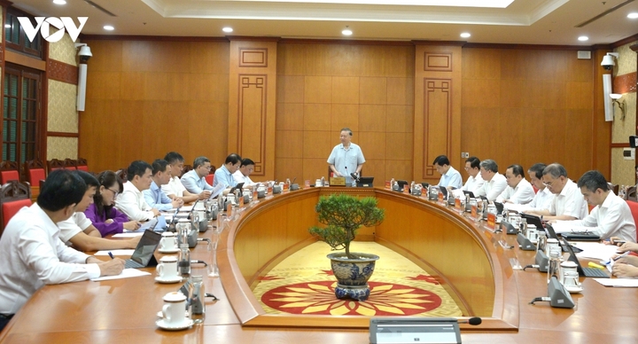 Toàn cảnh cuộc họp.