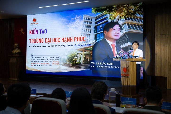 Tiến sĩ Lê Đắc Sơn - Chủ tịch Hội đồng Trường Đại học Đại Nam.