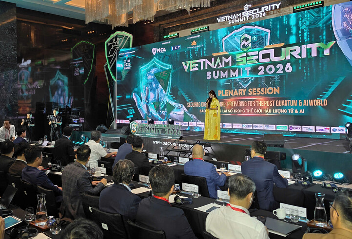 Vietnam Security Summit 2026 diễn ra với chủ đề “Bảo vệ tương lai số trong thế giới hậu lượng tử & AI”. (Ảnh: Vietnamnet)
