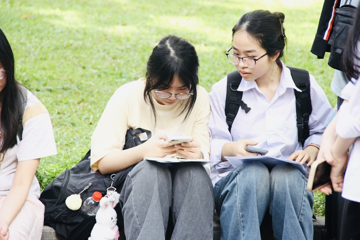 Ngoài ra, năm 2026 có thêm Trường Đại học Y Hà Nội sử dụng kết quả kỳ thi Đánh giá năng lực của trường để xét tuyển vào một số ngành đào tạo cử nhân.