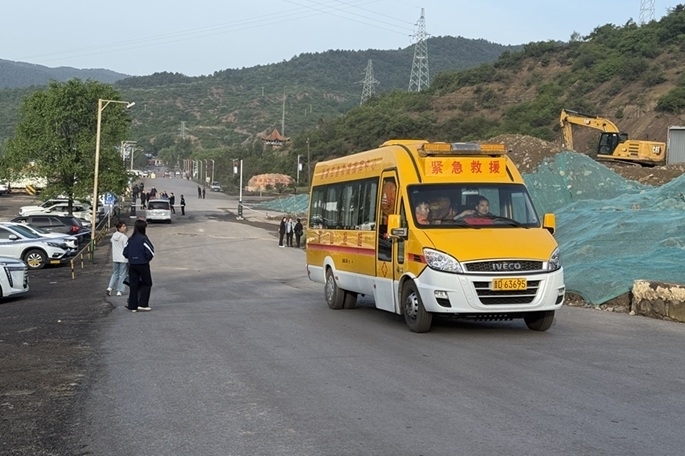 Hiện trường vụ cứu hộ tại mỏ than Lưu Thần Vũ thuộc huyện Tần Nguyên, thành phố Trường Trị, tỉnh Sơn Tây, miền bắc Trung Quốc ngày 22/5. (Ảnh: Tân Hoa Xã)
