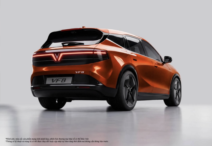 VF 8 thế hệ mới: Show diễn của loạt công nghệ hiếm thấy trong tầm giá 1 tỷ đồng - 1