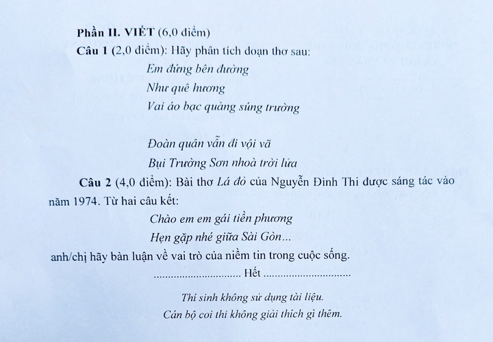 Phần Viết Đề Văn lớp 10 Trường THPT chuyên Khoa học xã hội và Nhân văn năm 2026.
