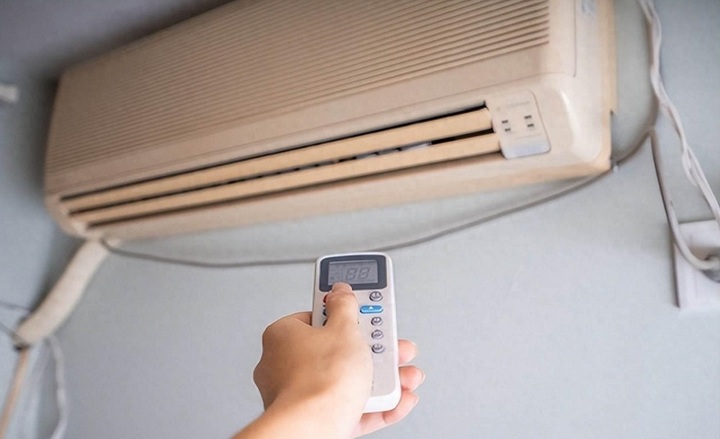Máy điều hòa là vật dụng không thể thiếu trong những ngày hè nóng bức.
