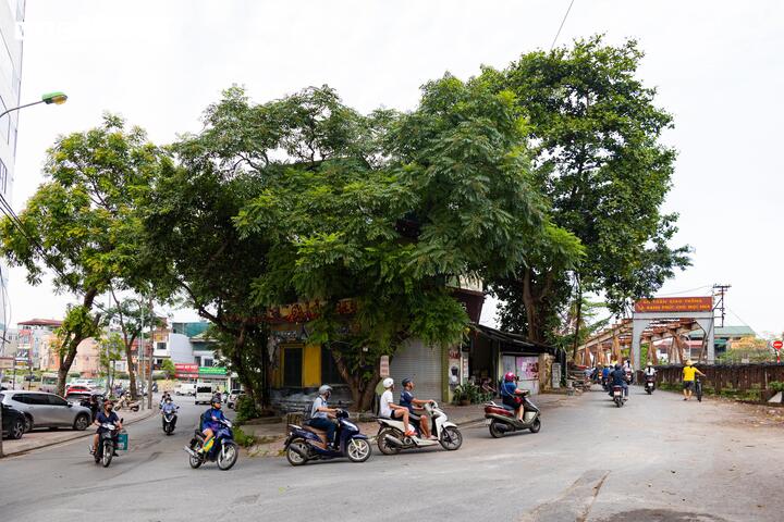 Cầu Long Biên thông xe trở lại, giảm áp lực giao thông hai bờ sông Hồng - 12
