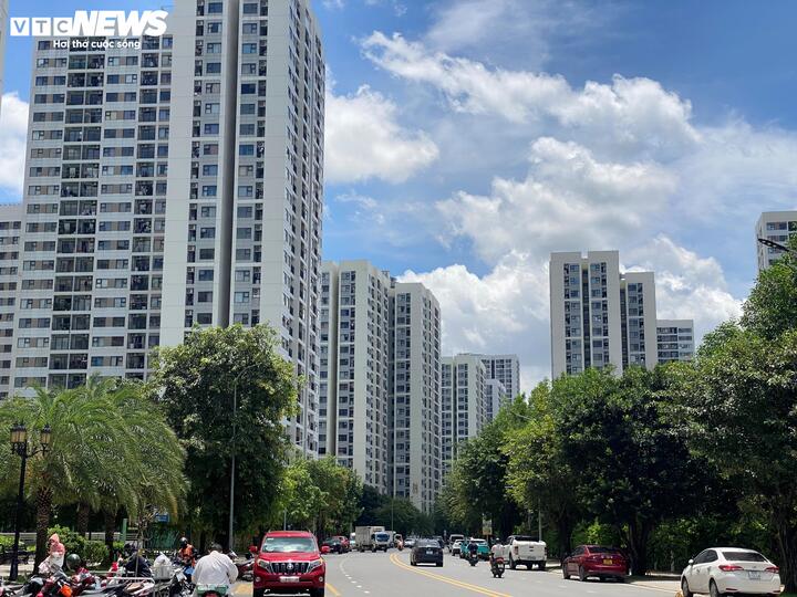 Chuyển vàng mua nhà là phép thử quan trọng trong việc chuyển hóa tài sản tích trữ của người dân thành dòng vốn lưu thông. (Ảnh minh họa: Đại Việt)