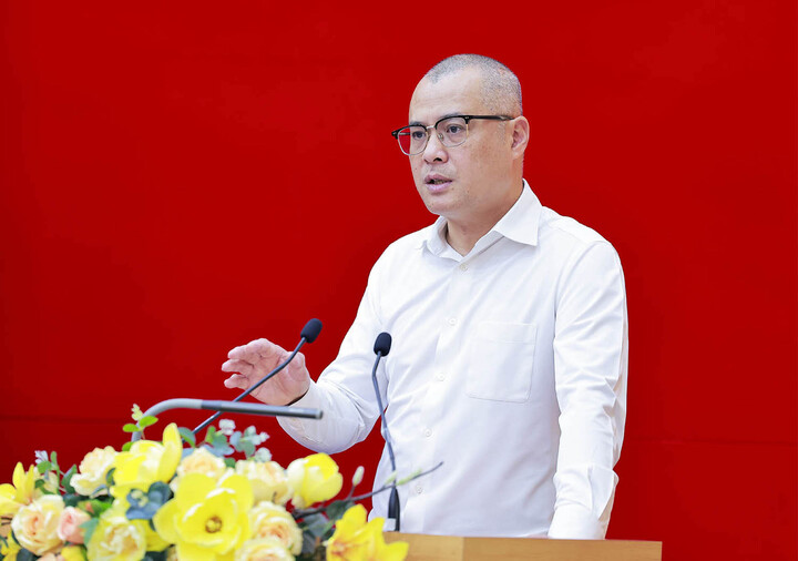 Bí thư Tỉnh ủy Phạm Đại Dương phát biểu chỉ đạo tại hội nghị.
