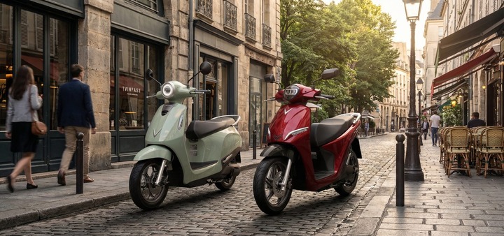 So sánh VinFast Evo Grand và Feliz 2025 - 1