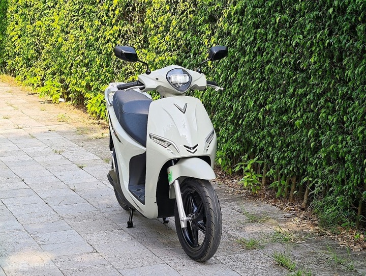 So sánh VinFast Evo Grand và Feliz 2025 - 4