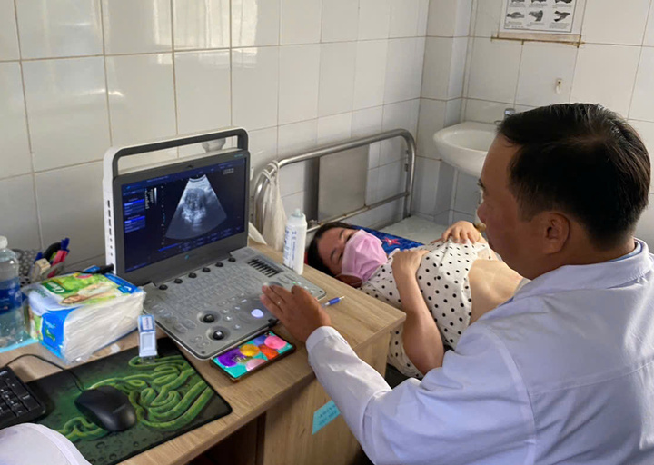Khám sức khỏe định kỳ giúp phát hiện sớm bệnh tật, giảm gánh nặng chi phí điều trị cho người dân.