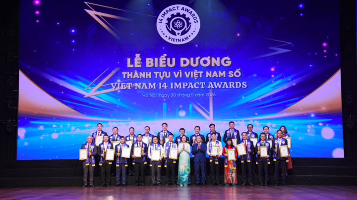 Các tập thể được vinh danh tại Lễ biểu dương.