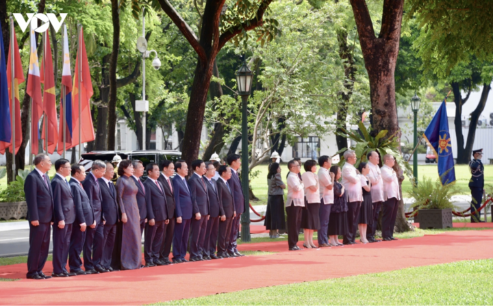 Thành viên đoàn đại biểu cấp cao Việt Nam