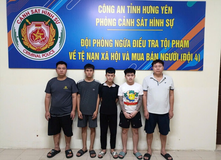 Các đối tượng tại cơ quan Công an. (Ảnh: CACC)