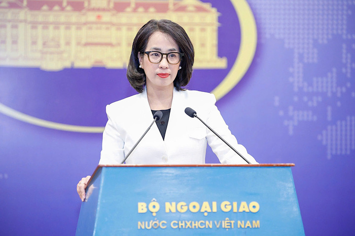 Người phát ngôn Bộ Ngoại giao Phạm Thu Hằng.