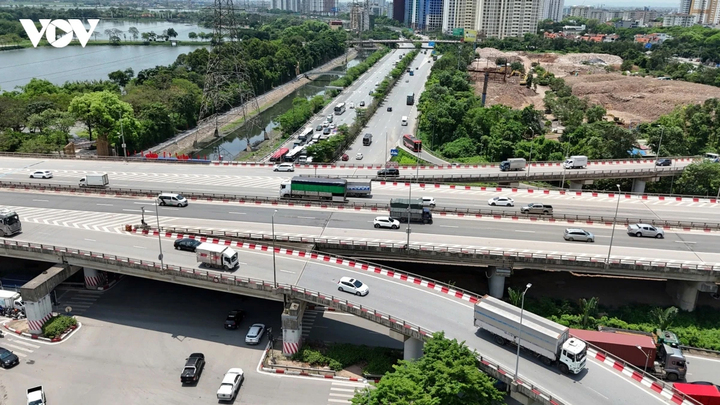 Một số gối cầu trên tuyến Vành đai 3 trên cao đoạn Mai Dịch - cầu Thăng Long được phát hiện bị dịch chuyển khỏi vị trí thiết kế sau thời gian khai thác.