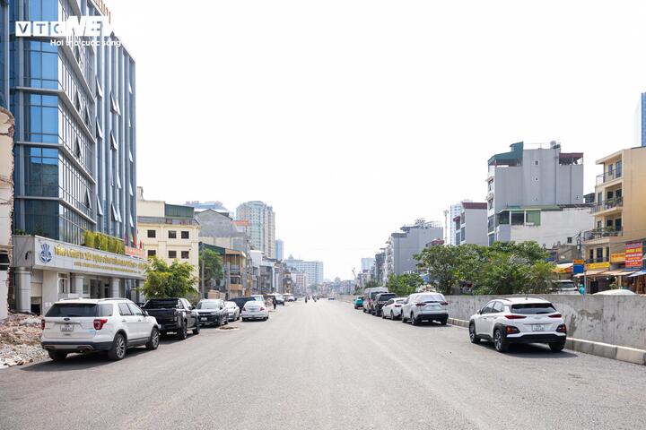 Cận cảnh tuyến đường Vành đai 7.210 tỷ đồng đang 'thay da đổi thịt' ở Hà Nội - 3