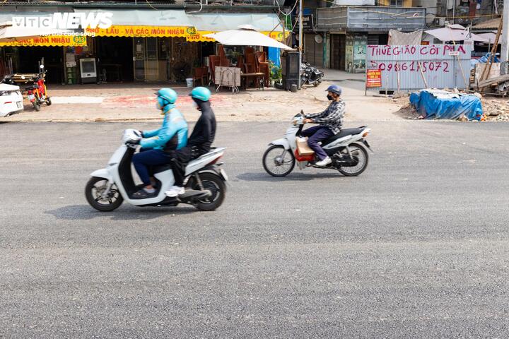 Cận cảnh tuyến đường Vành đai 7.210 tỷ đồng đang 'thay da đổi thịt' ở Hà Nội - 7