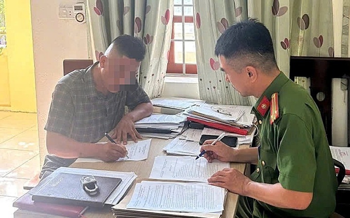 Công an mời người đăng tin sai sự thật đến làm việc