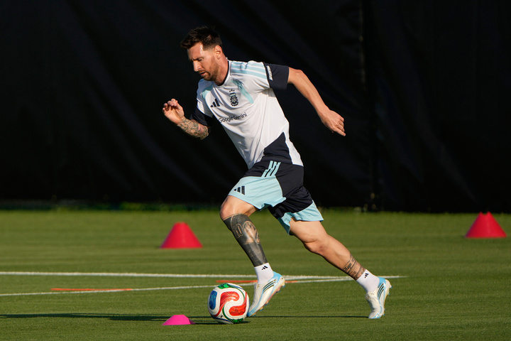 Argentina trở lại ngôi số 1 thế giới ngay trước World Cup 2026.
