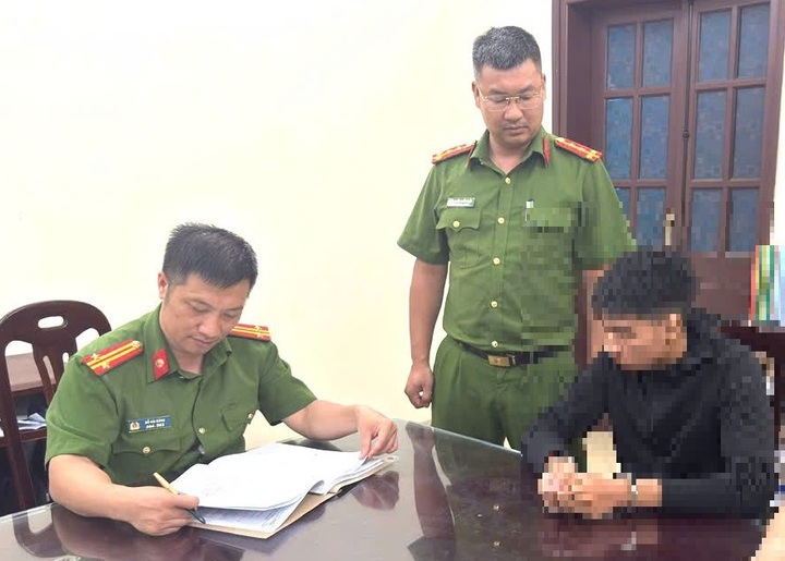 V.H.N tại cơ quan công an.