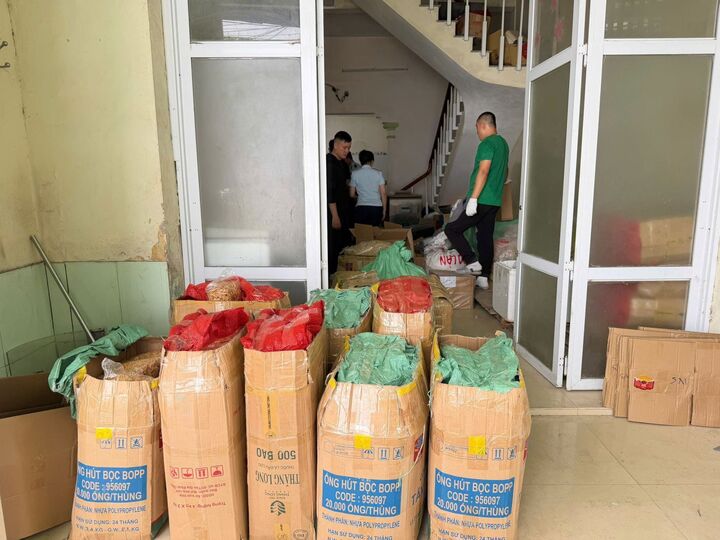 Cơ quan công an kiểm tra tại cơ sở sản xuất tại doanh nghiệp do Nguyễn Sĩ Phương làm giám đốc.